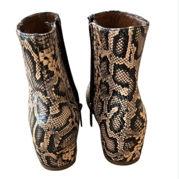 Aquatalia Ulyssa Snakeskin Ankle Wedge/Booties  Size 7 - Picture 6 of 11